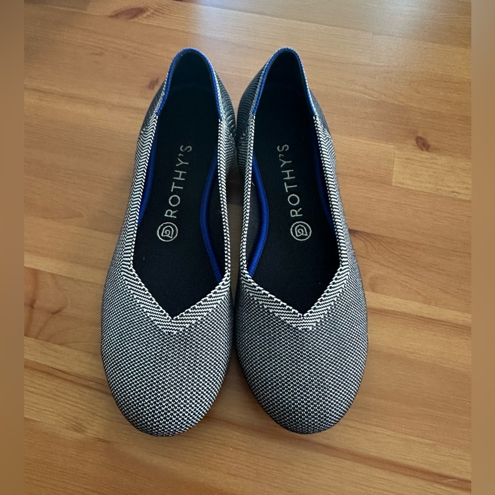 Rothy's “The Flat” Black and White Women's Ballet Flat Size 8.5